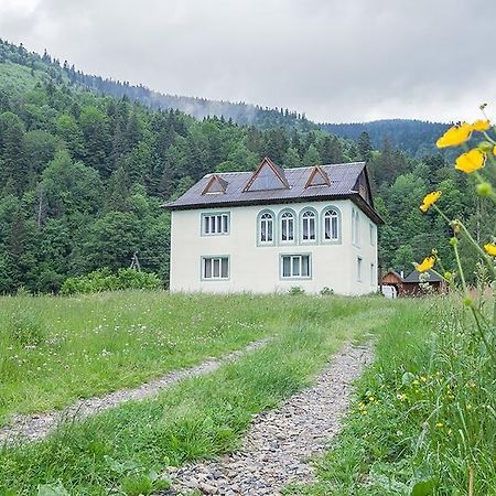 Schedryk Hotel Mykulychyn Luaran gambar