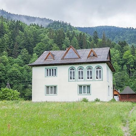Schedryk Hotel Mykulychyn Luaran gambar